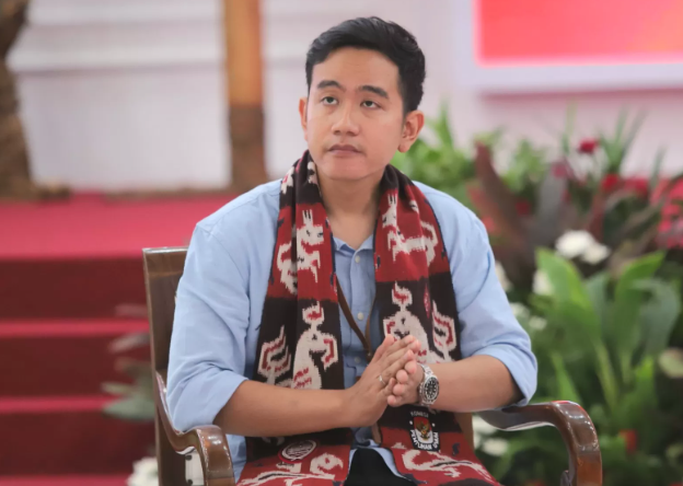 Diduga Akun Fufufafa Milik Gibran Gibran Buka Suara