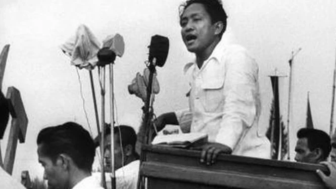 Mengenang Fakta Sejarah G30S PKI, Teori dan Konspirasi