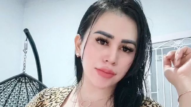 Selebgram Ratu Entok Resmi Ditahan Buntut Penistaan Agama