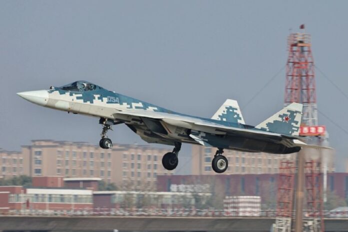 Jet Tempur Su-57 Milik Rusia Mendarat di China Untuk Pertama Kalinya Jet Tempur Su-57 Milik Rusia Mendarat di China Untuk Pertama Kalinya