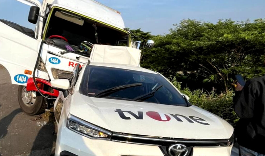 Kecelakaan Maut Kru TV One di Tol Pemalang