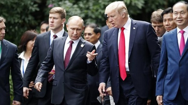 Putin Ucapkan Selamat dan Puji Trump