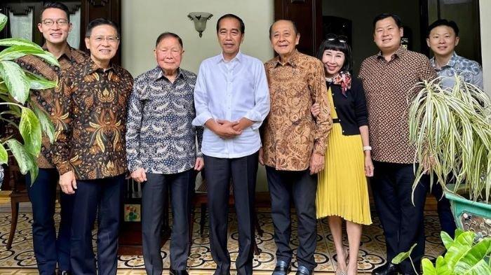 Bos Lippo Group Mochtar Riady dan Keluarga Kunjungi Jokowi di Solo