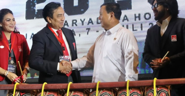 - Lintas Fokus Effendi Simbolon, Dipecat PDIP Kareng Dukung Ridwan Kamil dan Condong ke Prabowo
