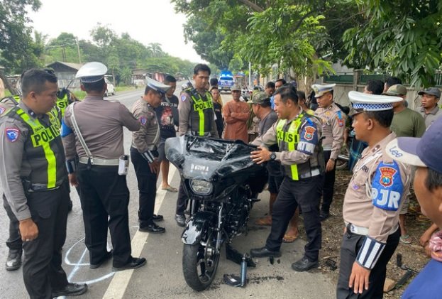 - Lintas Fokus Bendahara Demokrat Renville Antonio Tewas Kecelakaan
