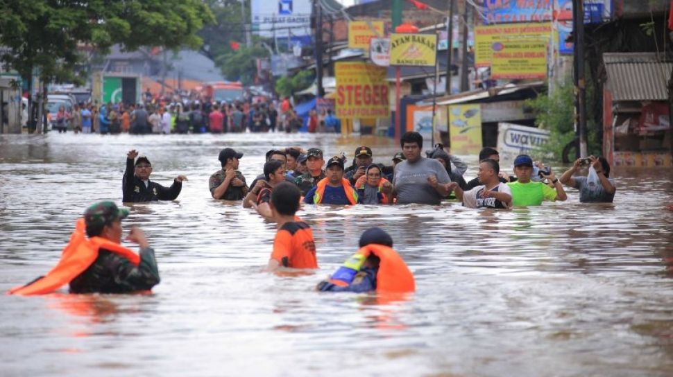 Banjir Jakarta Meluas Hingga Rendam 34 RT
