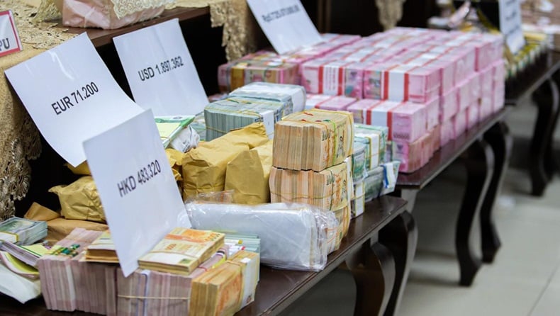 Zarof Ricar Tersangka TPPU, Penemuan Rp 915 miliar dan 51 Kg Emas
