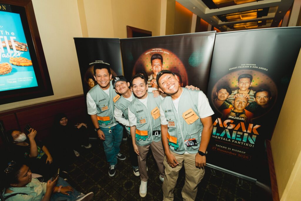 Bocoran terbaru Agak Laen: Menyala Pantiku! yang tayang 27 November 2025, bikin penasaran apakah bisa sekacau dan selucu film pertamanya.