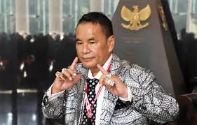 Hotman Paris resmi tak lagi membela Nadiem Makarim di kasus Chromebook.