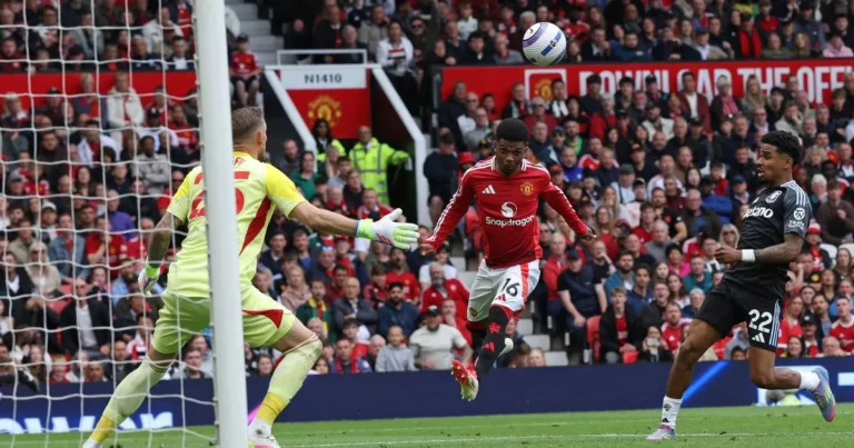 Man Utd vs Aston Villa selalu penuh kejutan.