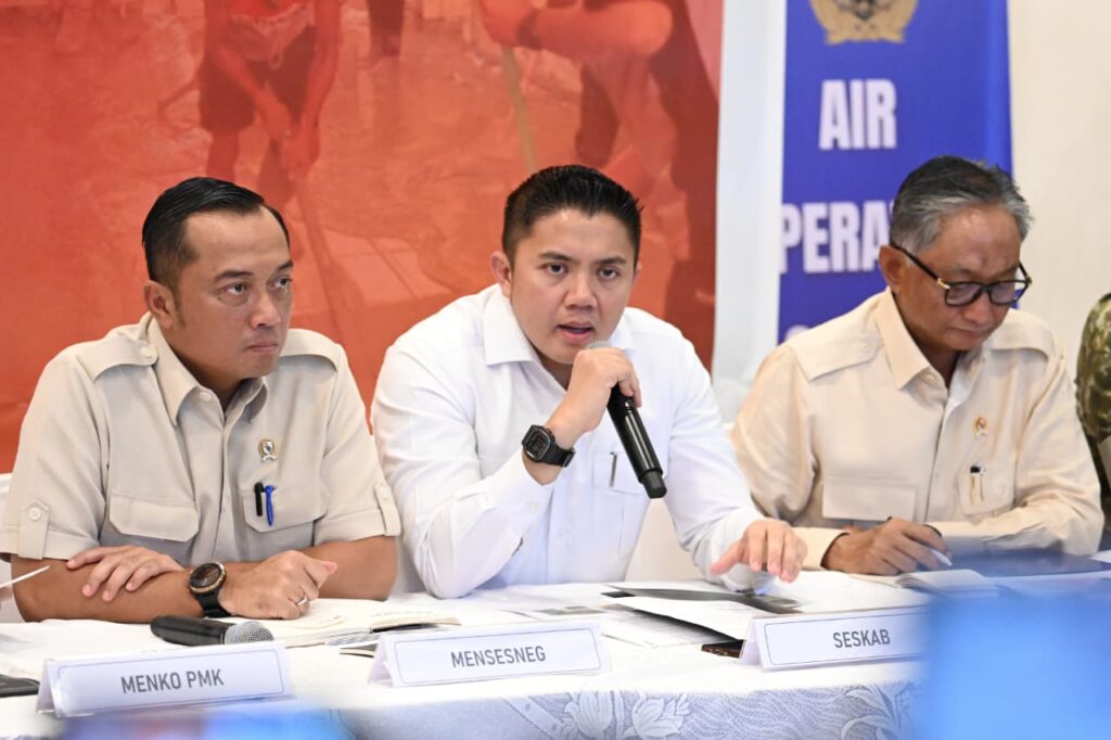 Bencana Nasional ramai diminta, tapi Presiden sebut situasi terkendali.