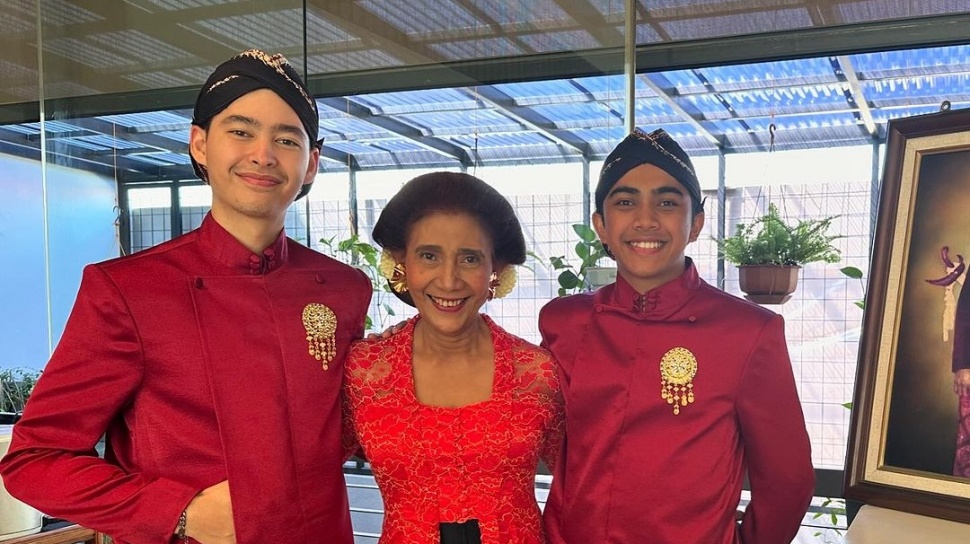 susi-pudjiastuti-bersama-putra-dan-cucu-instagram