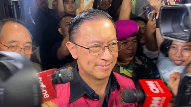 Tom Lembong Tersangka Korupsi Import Gula, Jaksa Telusuri Aliran Dana