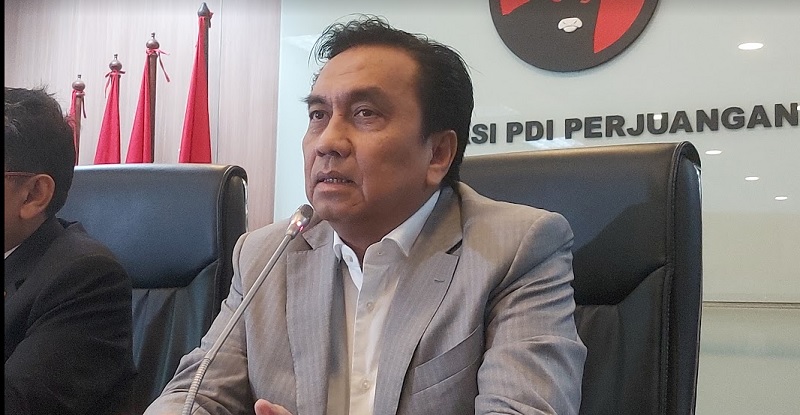 Effendi Simbolon, Dipecat PDIP Kareng Dukung Ridwan Kamil dan Condong ke Prabowo