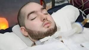 Potret Sleeping Prince yang terbaring dengan alat bantu medis sebelum wafat.