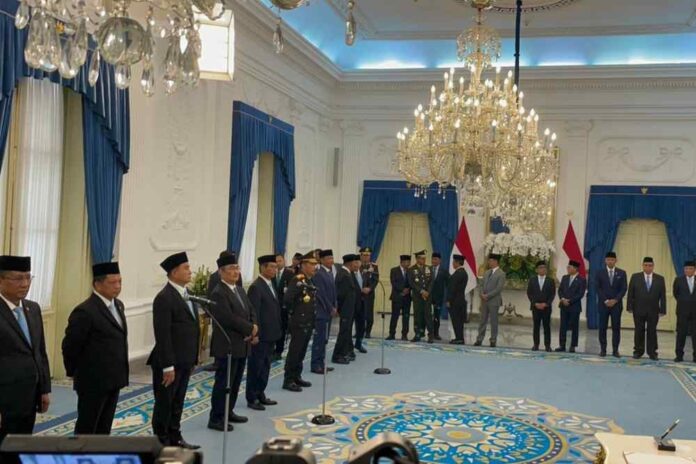 Komite Reformasi Polri resmi dilantik.