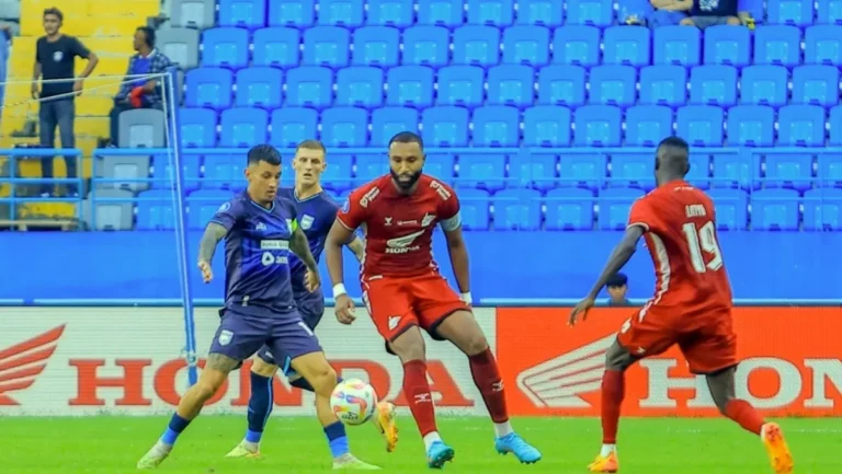 PSM Makassar vs Borneo FC di Segiri panas!
