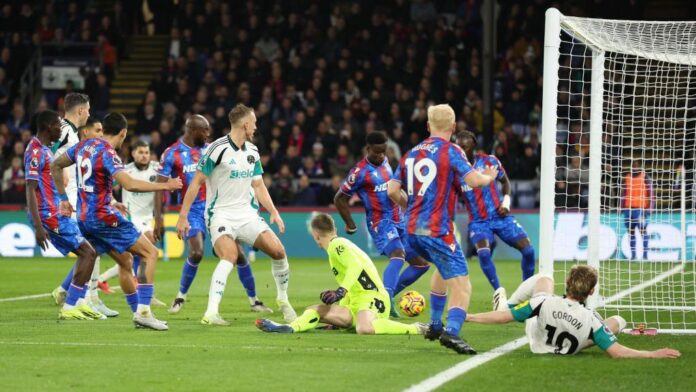 Newcastle vs Crystal Palace memanas di St James’ Park.