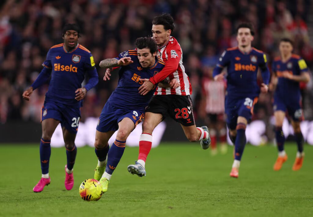 Sunderland vs Newcastle: Selisih 2 Poin, Harga Diri Timur Laut Jadi Taruhan